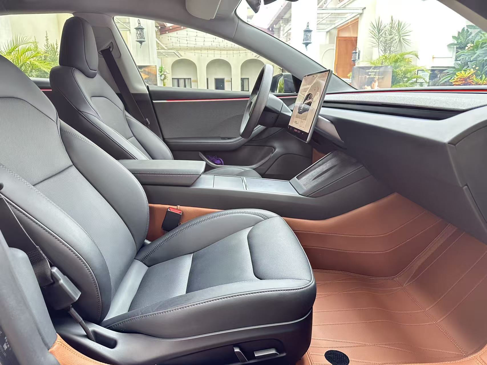 Tesla Model 3 2024 car image #7