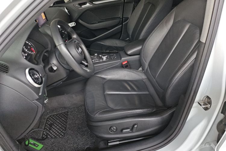 Audi A3 2019 #15 Audi A3 2019 صورة سيارة #15