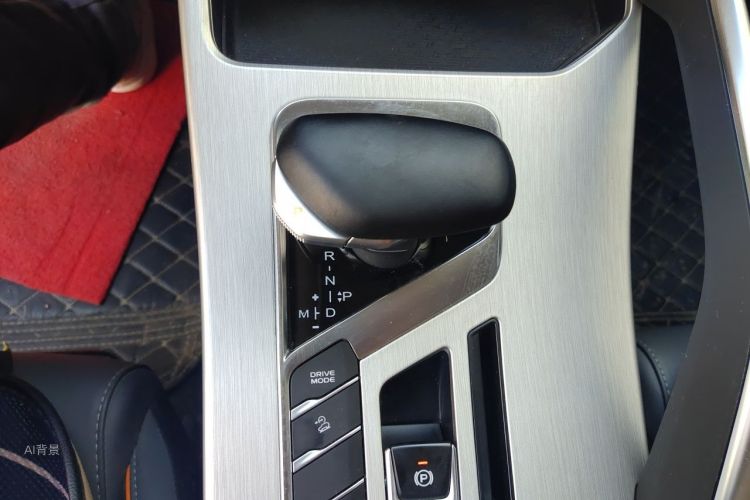 GEELY Coolray 2023 #16 GEELY Coolray 2023 car image #16