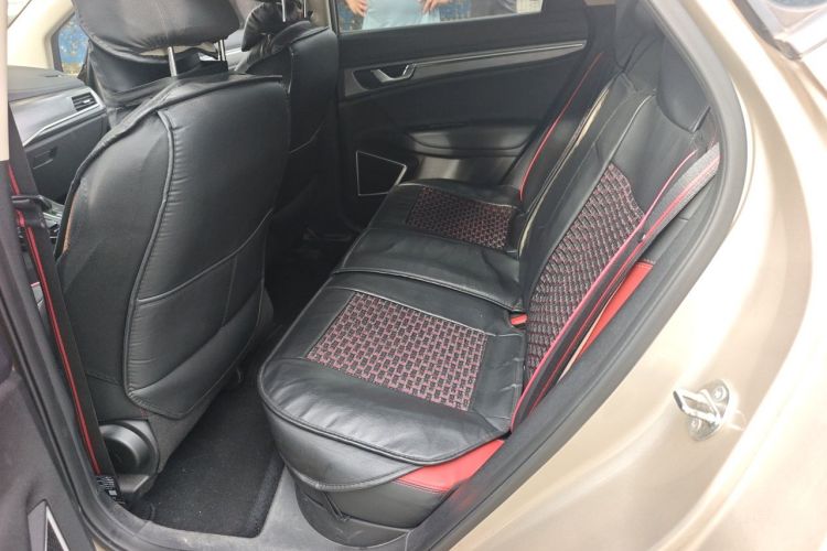 GEELY Emgrand GS 2020 car image #14
