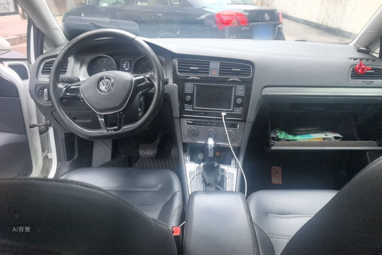 Volkswagen Golf 2014 car image #11
