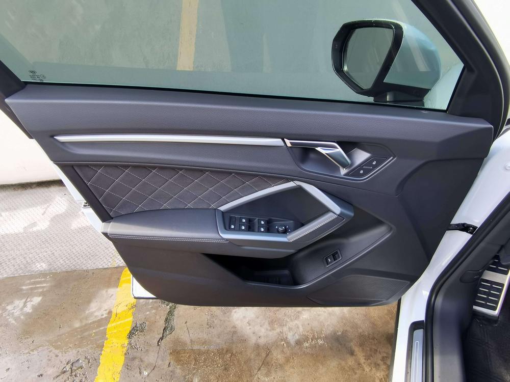 Audi Q3 2024 #14 Audi Q3 2024 car image #14