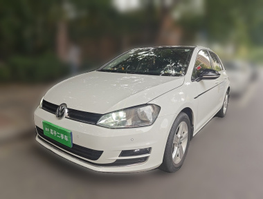 Volkswagen Golf 2017 Volkswagen Golf 2017 immagine di auto
