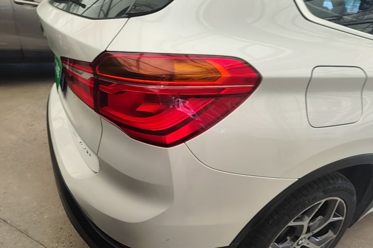 BMW X1 2019 #8 BMW X1 2019 car image #8