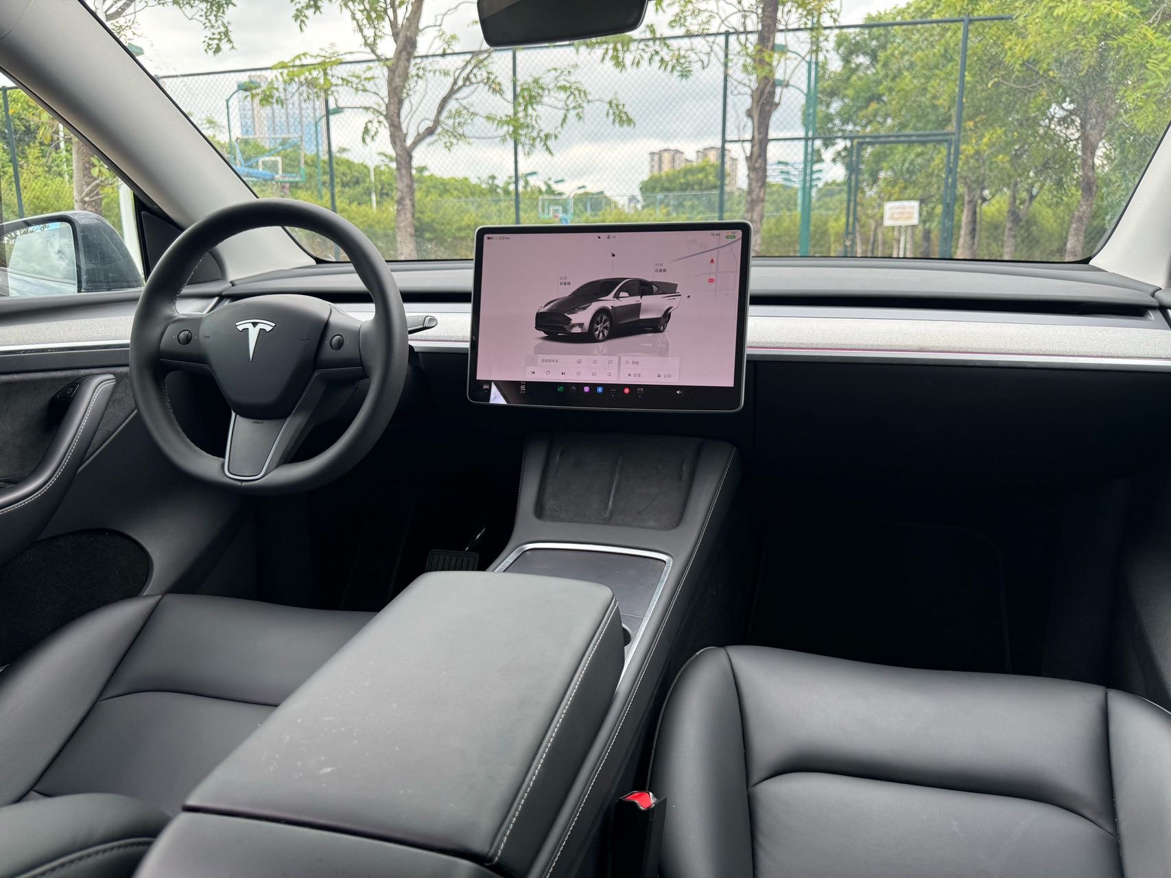 Tesla Model Y 2024 car image #6