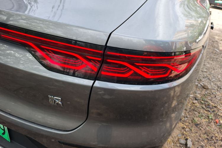 BYD Han 2022 imagen de coche #8