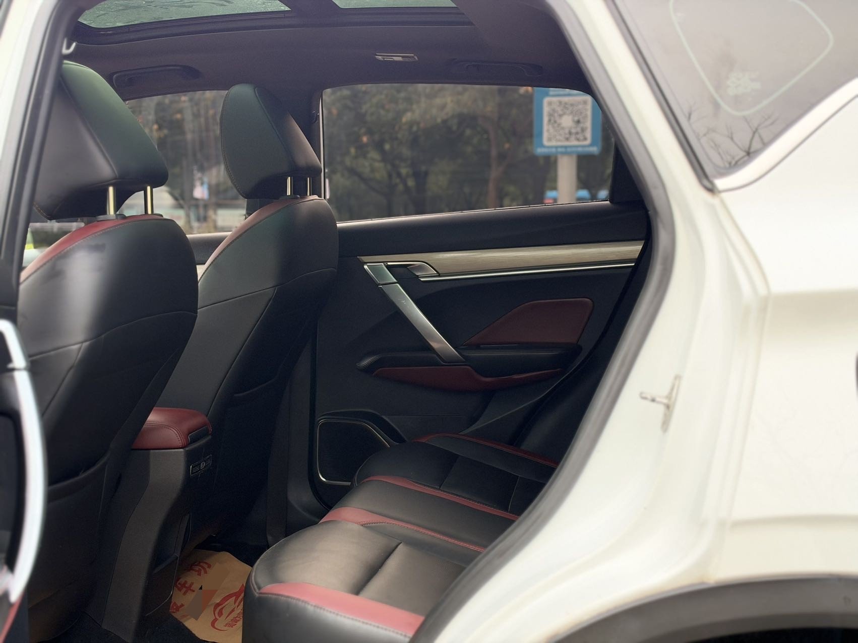 GEELY Coolray 2019 car image #11
