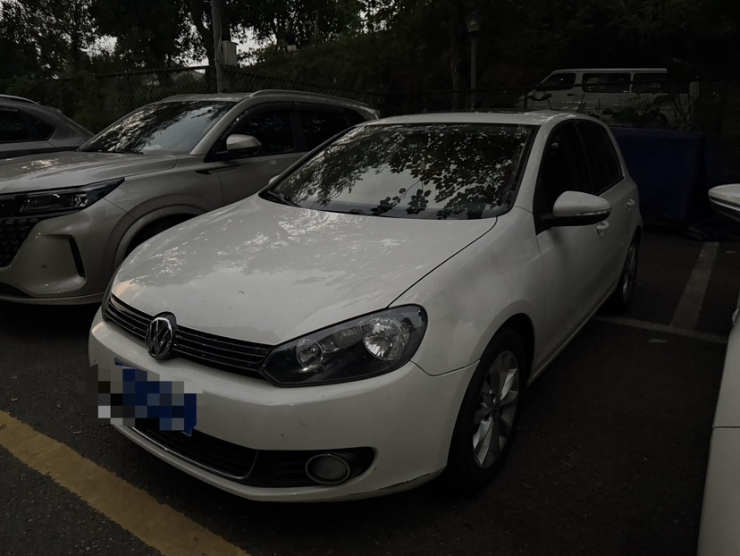 Volkswagen Golf 2011 Volkswagen Golf 2011 immagine di auto