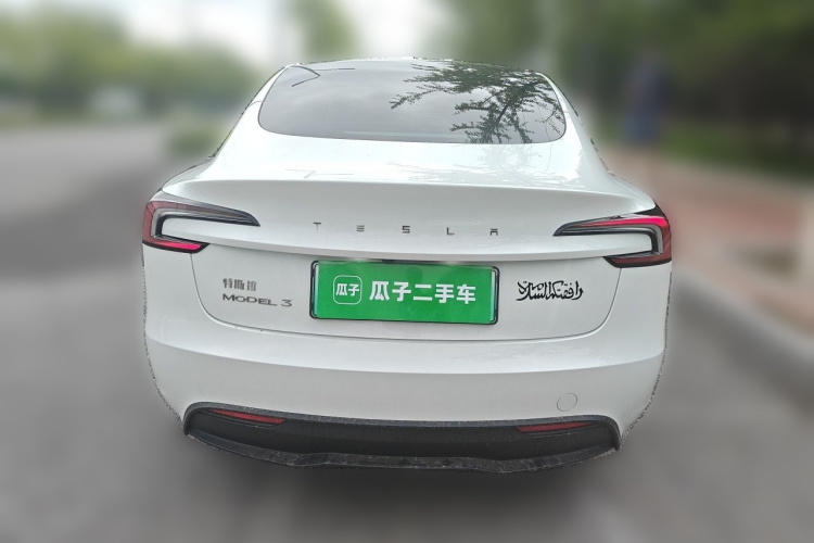 Tesla Model 3 2024 #4 Tesla Model 3 2024 car image #4