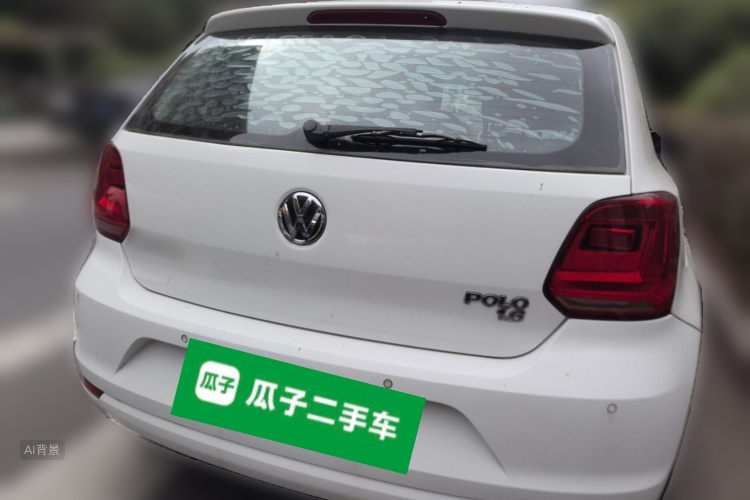 Volkswagen Polo 2015 car image #6