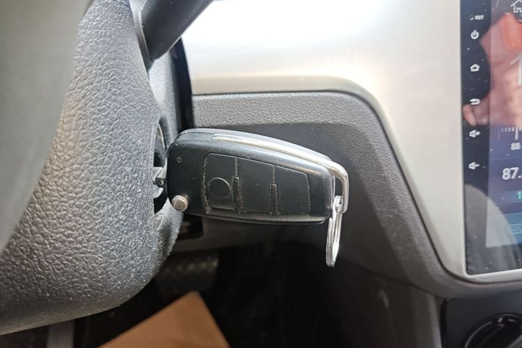 Volkswagen Lavida 2017 car image #9