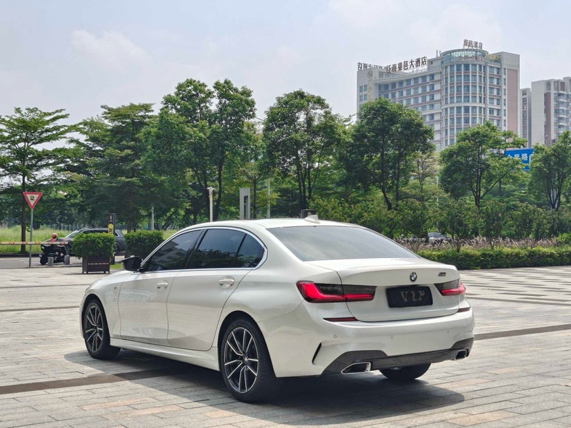 BMW 3 Series 2021 #9 BMW 3 Series 2021 car image #9