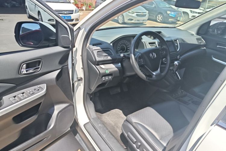 Honda CR-V 2016 immagine di auto #16