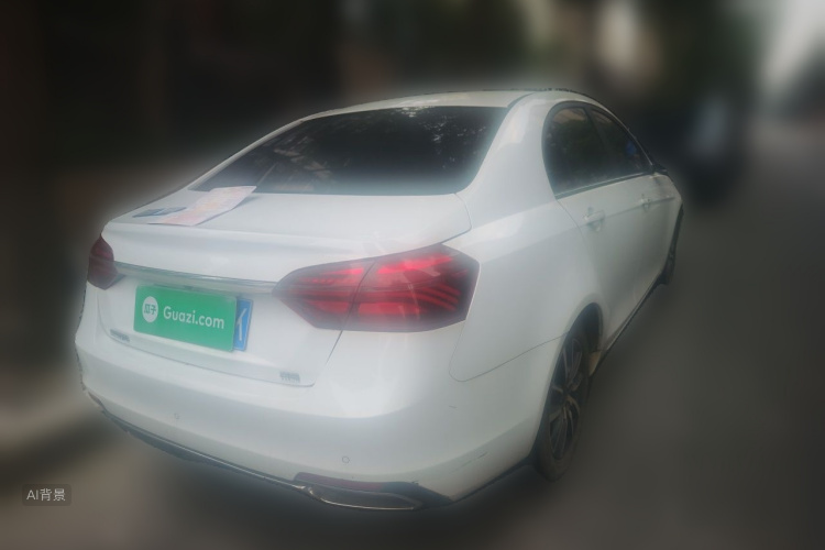 GEELY Emgrand 2019 car image #7