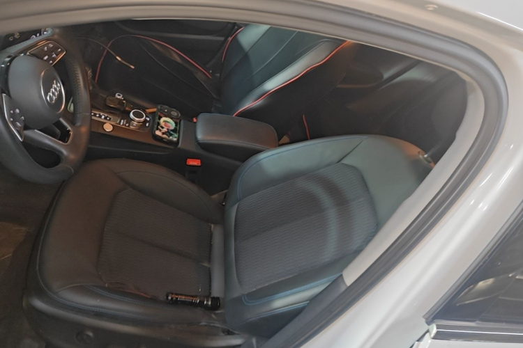 Audi A3 2019 #15 Audi A3 2019 car image #15