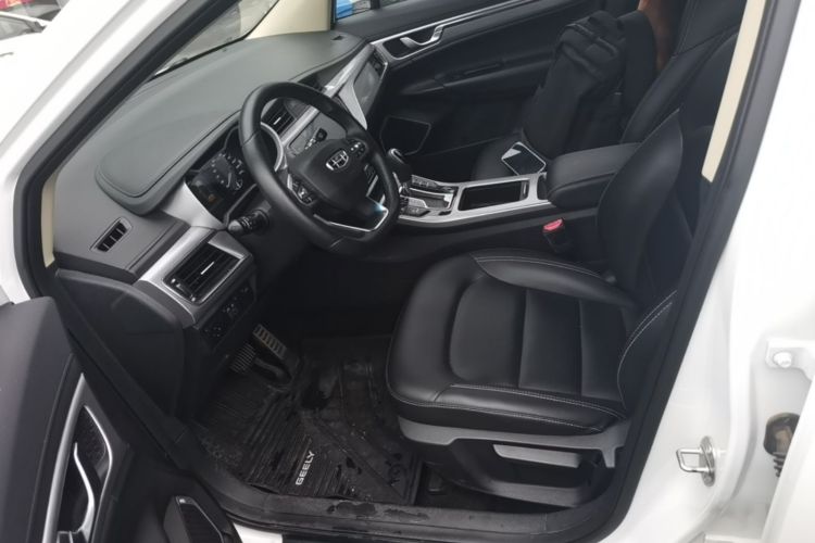 GEELY Emgrand GS 2019 car image #17