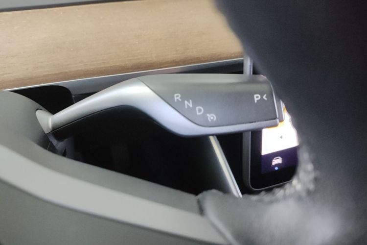 Tesla Model 3 2020 #14 Tesla Model 3 2020 car image #14