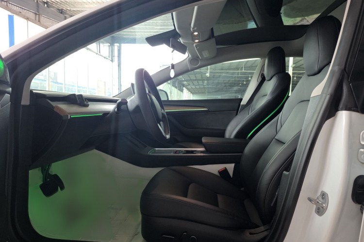 Tesla Model 3 2022 #15 Tesla Model 3 2022 car image #15