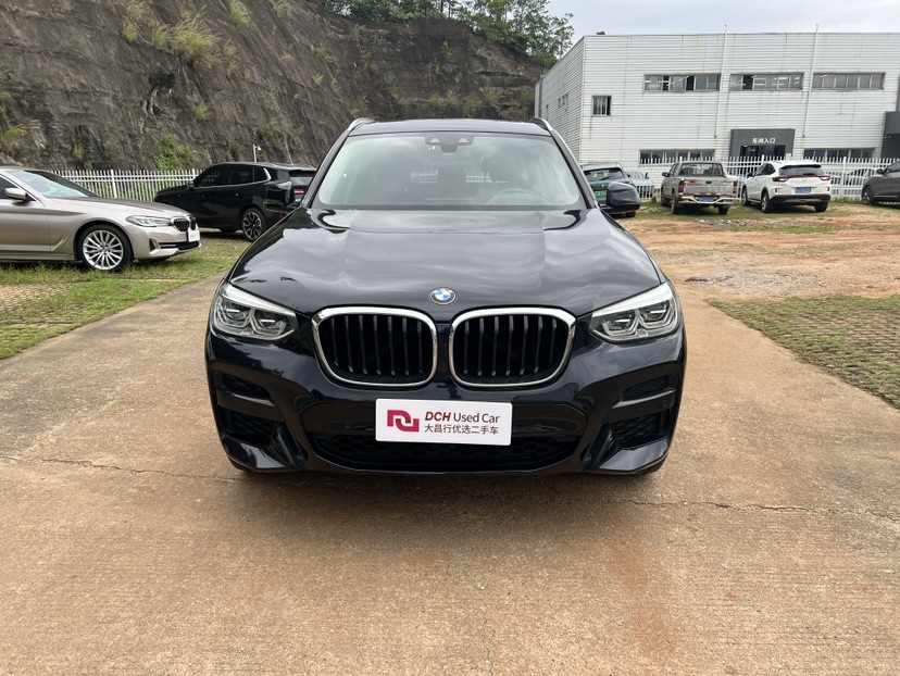 BMW X3 2021 car image #2