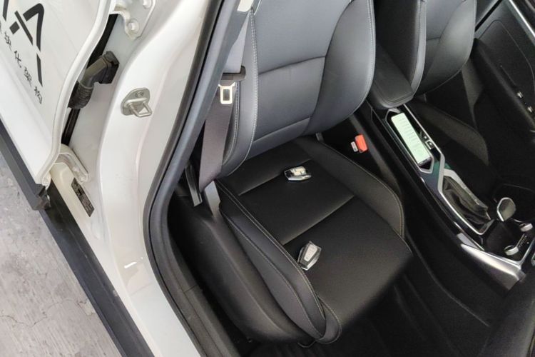 GEELY Coolray 2025 #24 GEELY Coolray 2025 car image #24