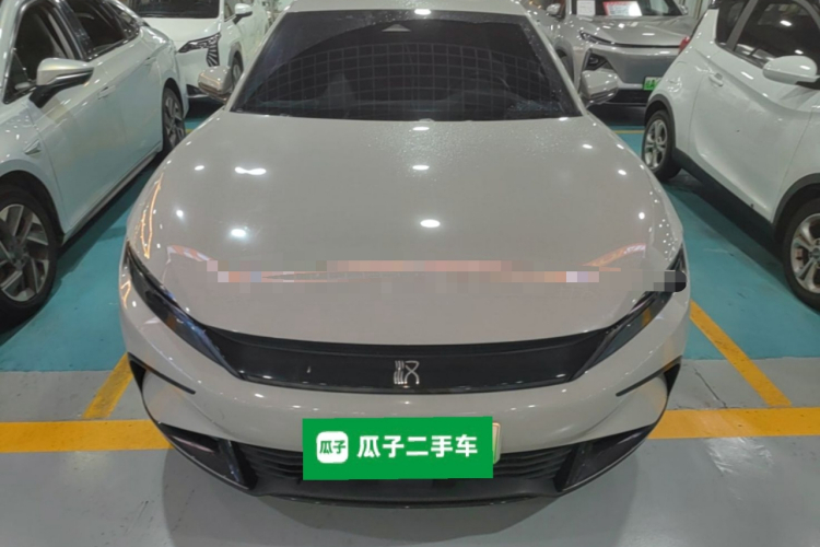 BYD Han 2023 car image #3