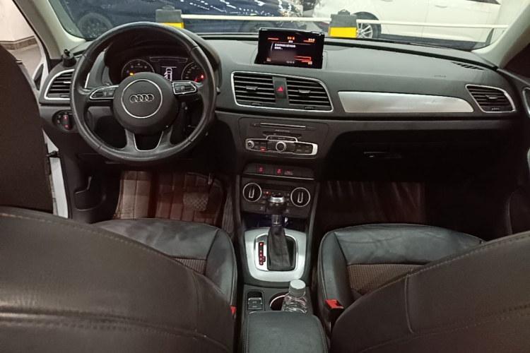 Audi Q3 2019 #10 Audi Q3 2019 car image #10