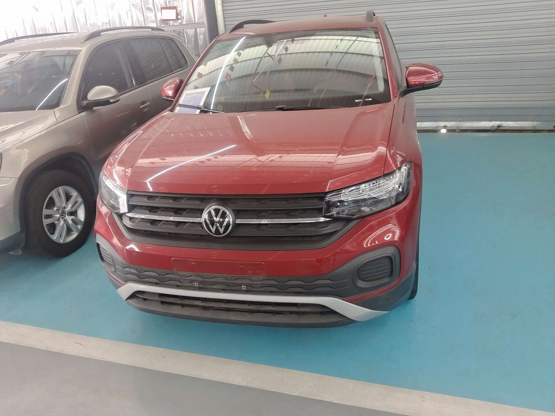 Volkswagen Tacqua 2020 immagine di auto #5