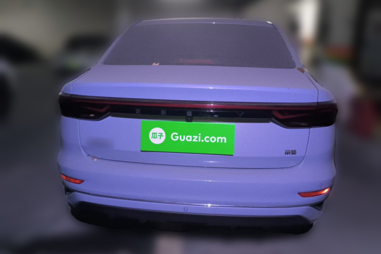 GEELY Emgrand 2024 car image #6