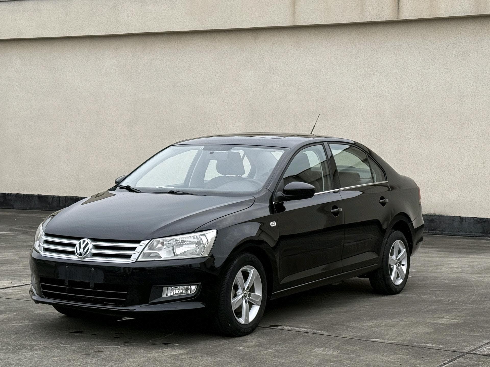 Volkswagen Santana 2014 Volkswagen Santana 2014 car image