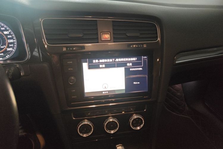 Volkswagen Golf 2019 #13 Volkswagen Golf 2019 car image #13