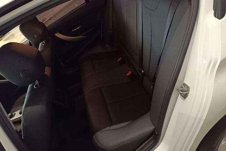 BMW 3 Series 2015 #17 BMW 3 Series 2015 immagine di auto #17