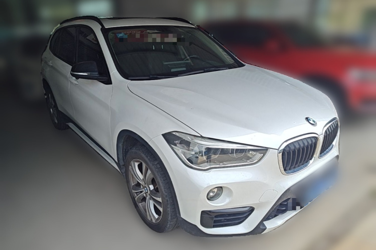 BMW X1 2018 #4 BMW X1 2018 car image #4