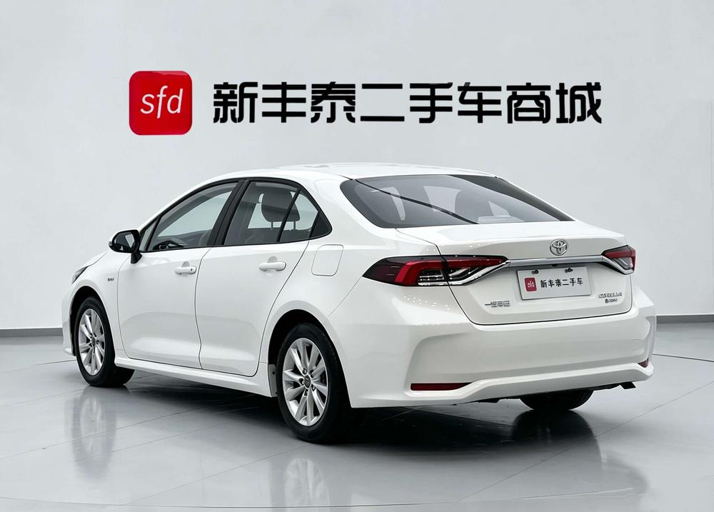 Toyota Corolla 2024 صورة سيارة #4