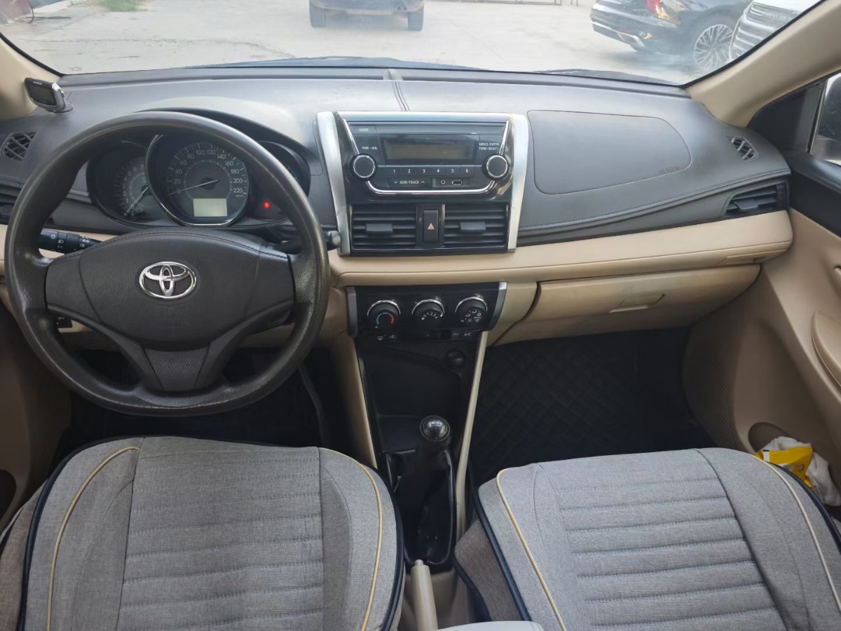 Toyota Vios 2014 immagine di auto #5