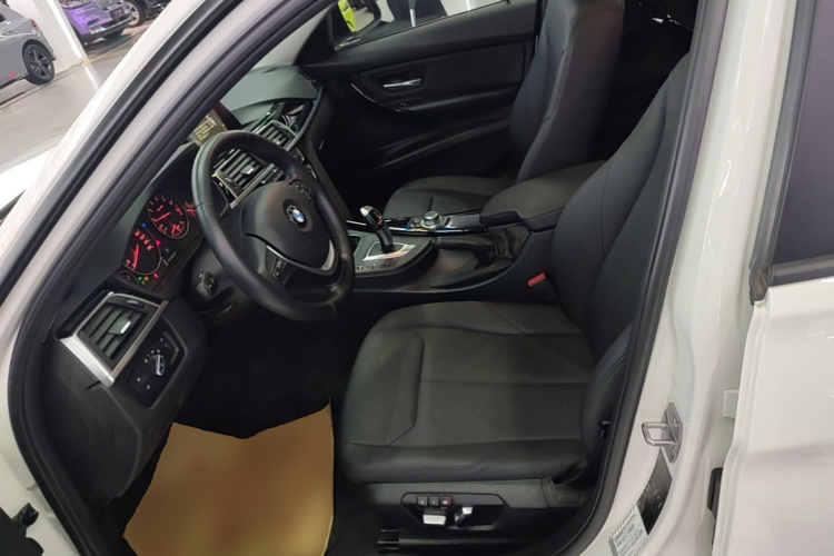 BMW 3 Series 2016 #19 BMW 3 Series 2016 car image #19