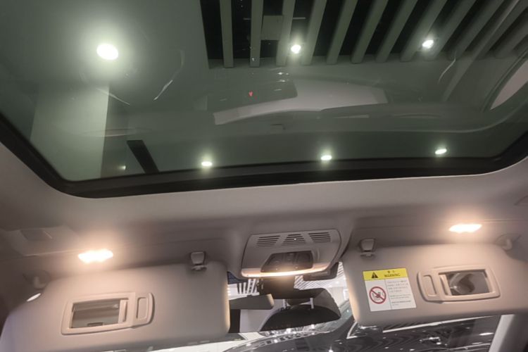 BMW X1 2017 car image #18