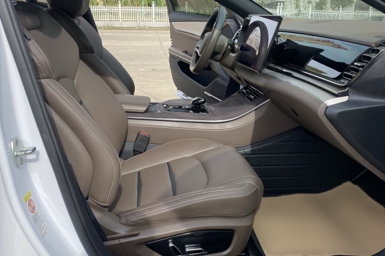 BYD Han 2021 car image #11