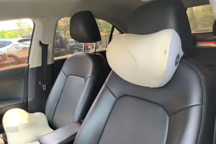 Volkswagen Santana 2018 car image #17