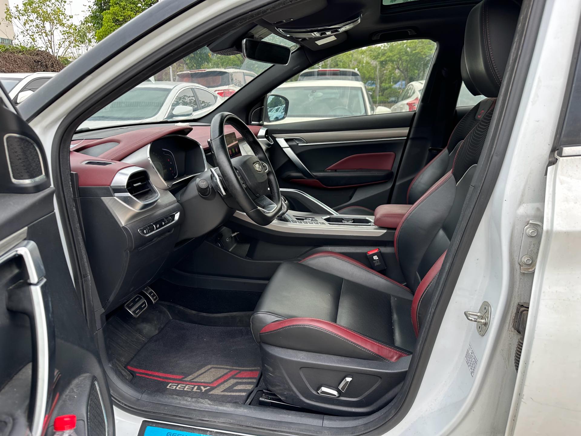 GEELY Coolray 2019 car image #5