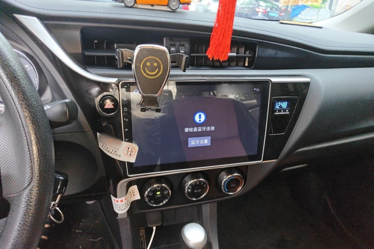 Toyota Corolla 2017 #17 Toyota Corolla 2017 car image #17