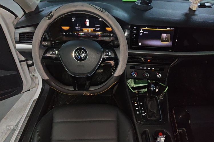 Volkswagen Lavida 2021 car image #12