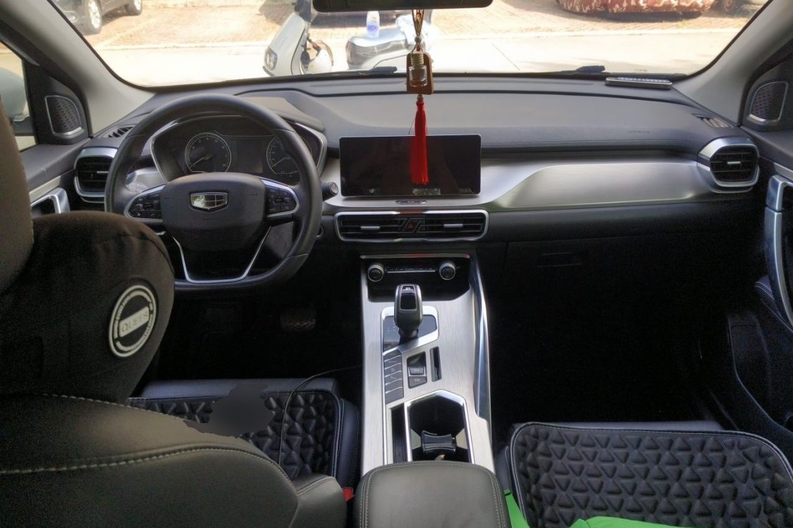 GEELY Coolray 2019 #21 GEELY Coolray 2019 car image #21