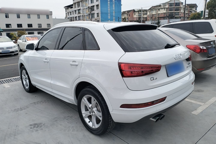 Audi Q3 2016 #5 Audi Q3 2016 car image #5