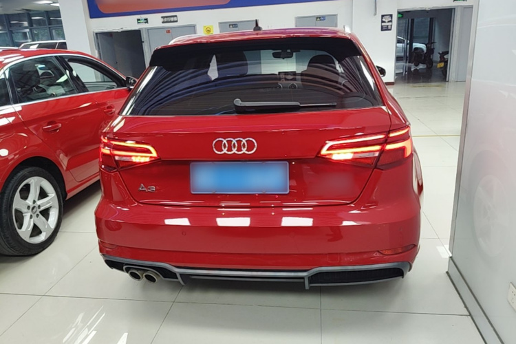 Audi A3 2019 immagine di auto #6