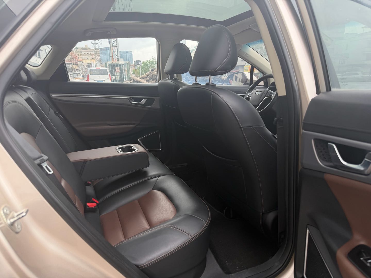 GEELY Emgrand GS 2018 #8 GEELY Emgrand GS 2018 car image #8
