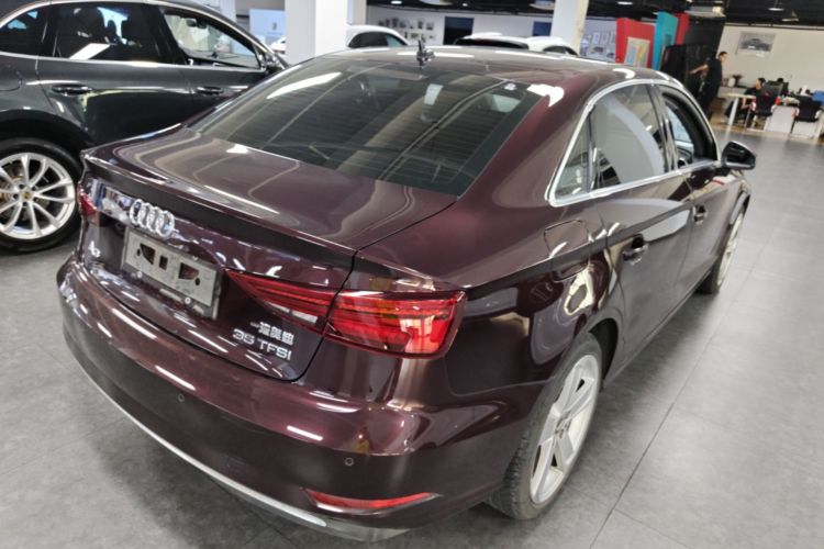 Audi A3 2019 car image #5