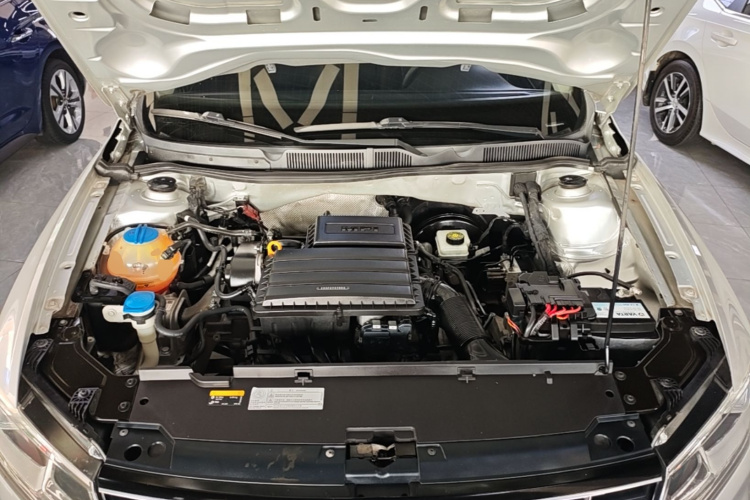 Volkswagen Bora 2018 #20 Volkswagen Bora 2018 صورة سيارة #20
