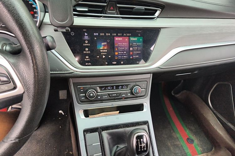 GEELY Emgrand 2021 #15 GEELY Emgrand 2021 car image #15