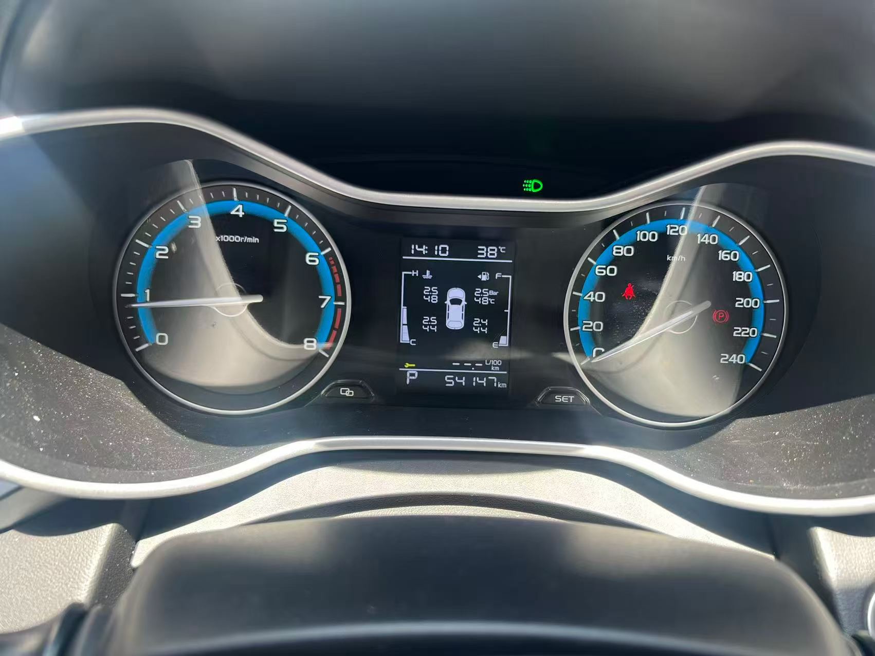 GEELY Emgrand 2021 #3 GEELY Emgrand 2021 car image #3