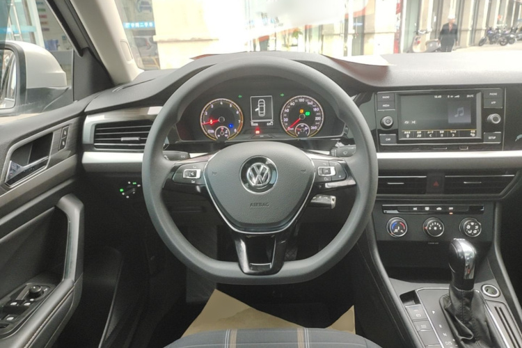 Volkswagen Lavida 2020 #11 Volkswagen Lavida 2020 car image #11